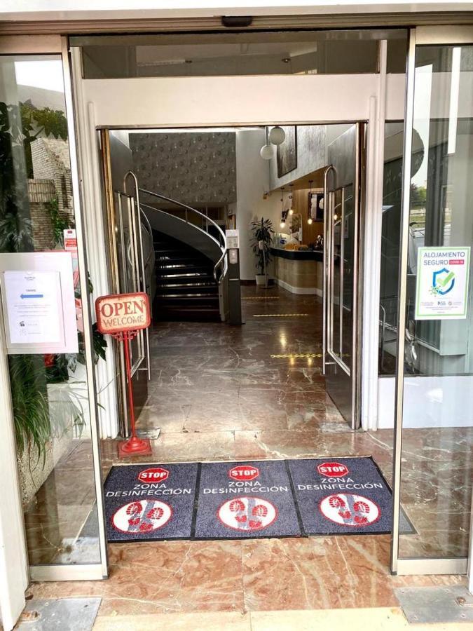 Hotel Vejo Reinosa Extérieur photo