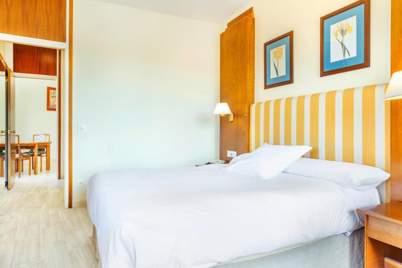 Hotel Vejo Reinosa Extérieur photo