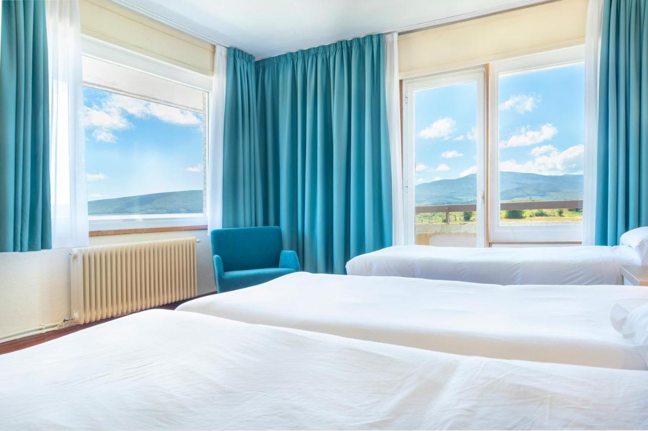 Hotel Vejo Reinosa Extérieur photo