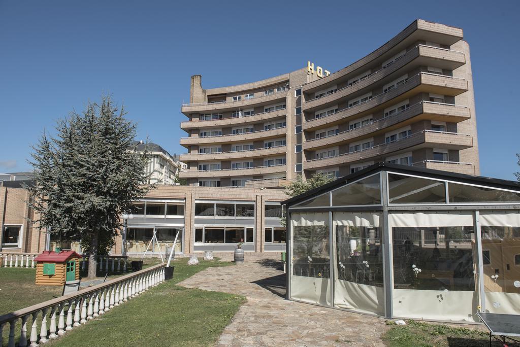 Hotel Vejo Reinosa Extérieur photo