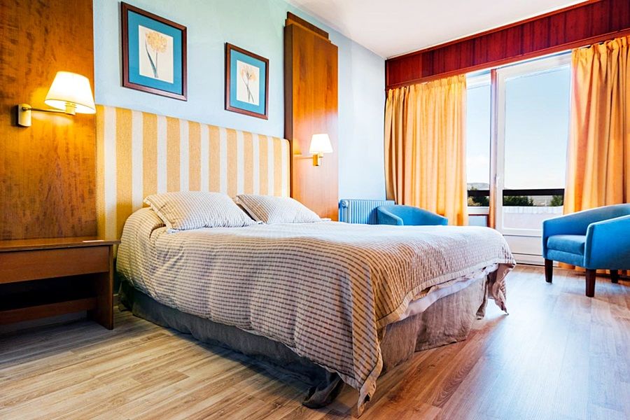 Hotel Vejo Reinosa Extérieur photo